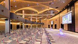 Radisson expands booking for meeting and event venues